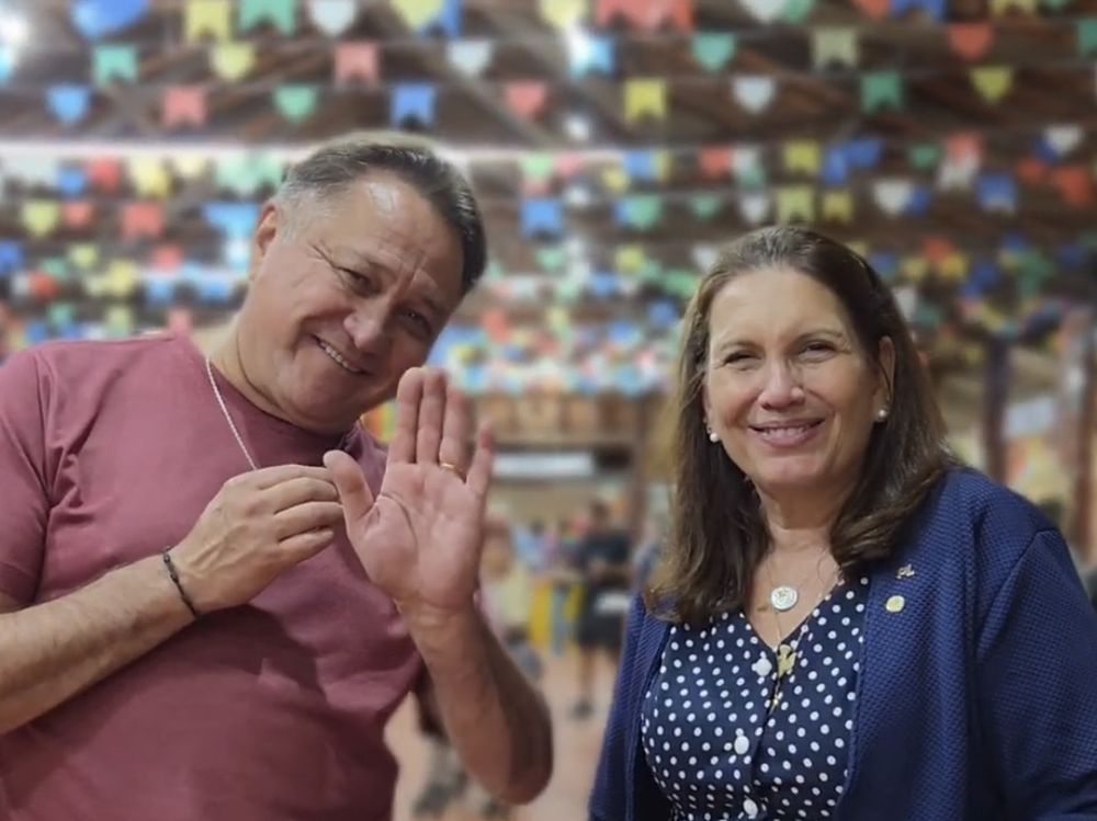 João Cardoso e Bia Kicis juntos